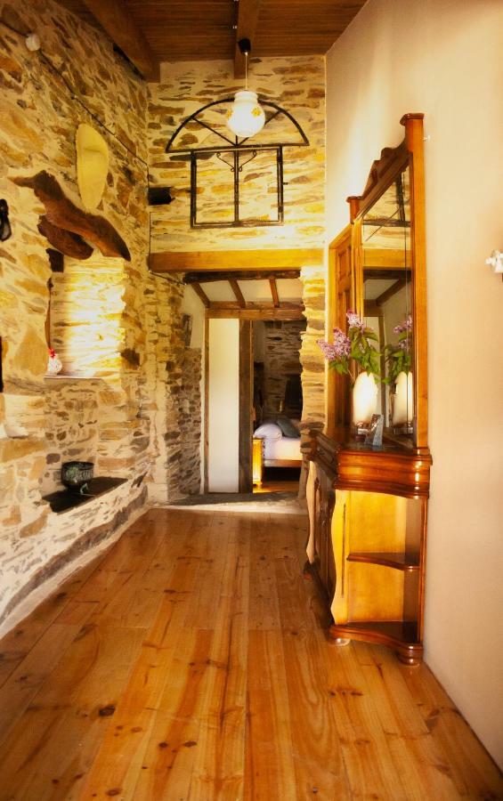 Casa Rural Bierzo Encantado Valle de Finolledo Exterior foto
